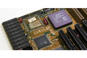 Nguyên nhân và cách khắc phục board máy mạnh bị hư